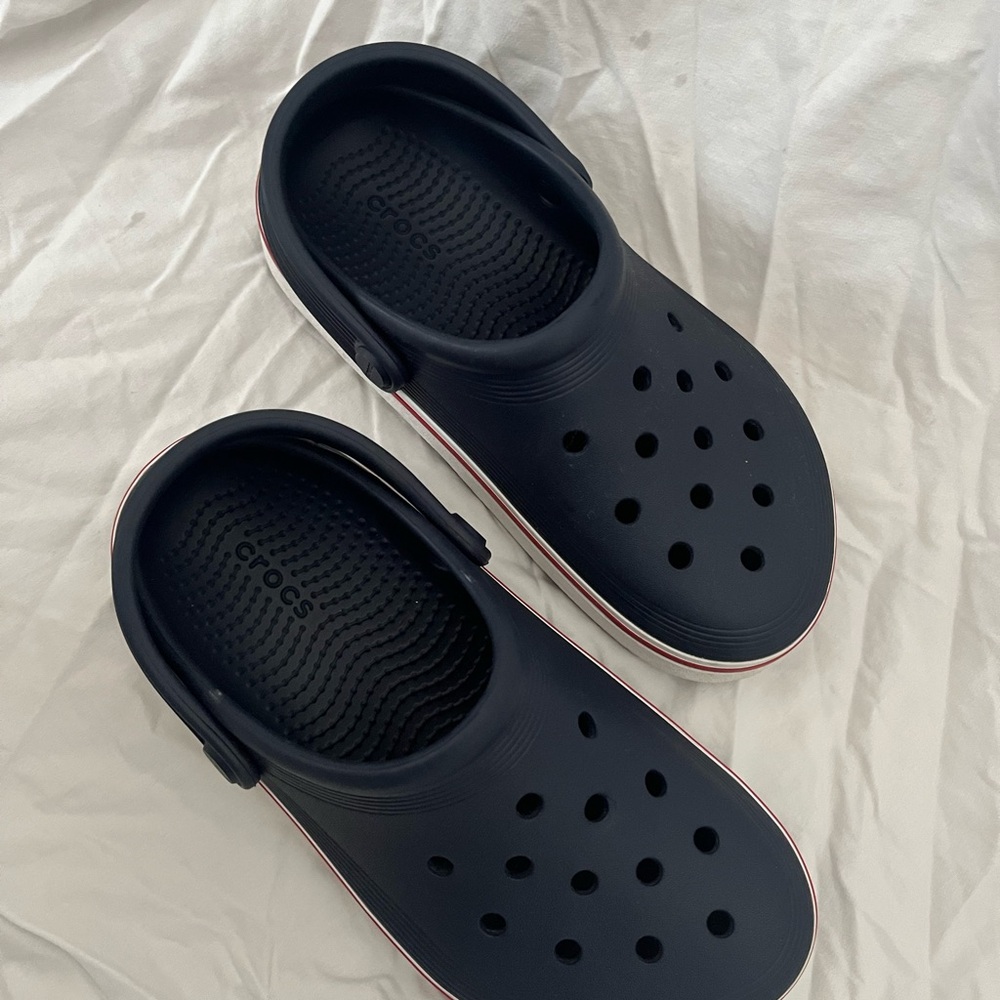 CROCS Dark Blue Clogs with Red Accent